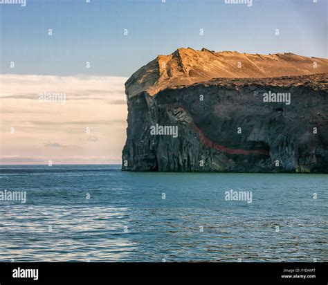 Surtsey island 1963 hi-res stock photography and images - Alamy