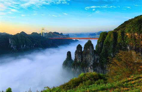 World's Most Beautiful Bridges: A Complete Guide To Aizhai Bridge ...