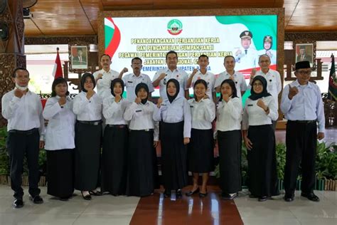 SELAMAT 141 Guru PPPK Resmi Terima SK Pengangkatan Setelah Seleksi