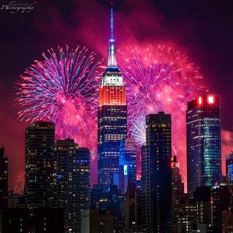 Empire State Building On Instagram Fired Off Our Dynamic Red White