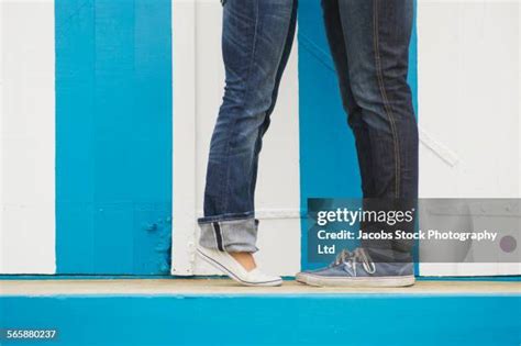 Tip Toes Kiss Photos And Premium High Res Pictures Getty Images