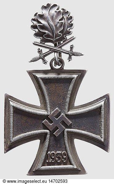 Iron Cross Of 1939 Knights Cross With Oak Leaves And Swords Iron