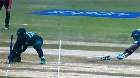 How Did He Miss This Run Out Mohammad Rizwan Faces Heavy Criticism