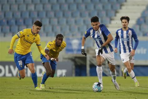 Prognóstico Estoril Praia vs FC Porto Taça da Liga 06 12