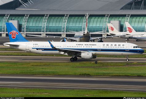 B 8993 China Southern Airlines Airbus A321 211 WL Photo By ZGGGRWY01