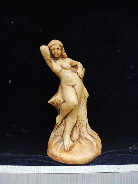 Aphrodite Statue Naked Women Sculpture Greek Goddess Statue Elegant