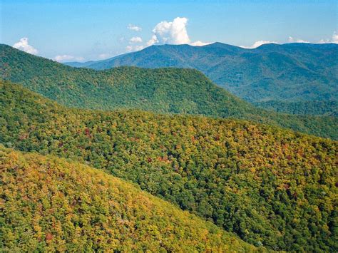 Hiking In Pinnacle Park Sylva North Carolina