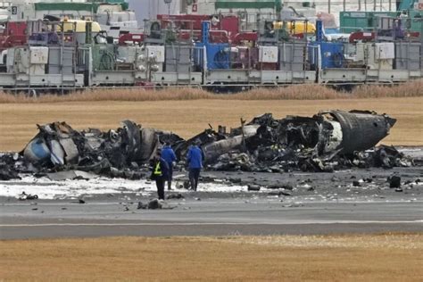 Airbus A350 Ce Que Lon Sait De La Collision Entre Deux Avions Au Japon Qui A Fait Cinq Morts