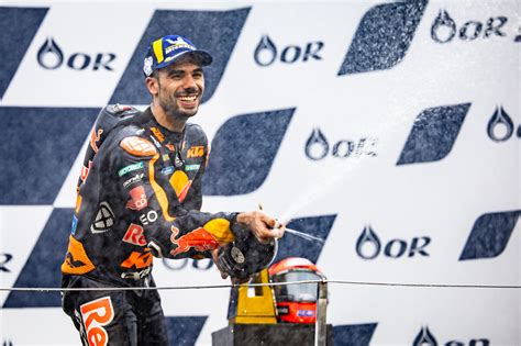 KTM victorious in MotoGP™ again as Oliveira wins second Grand Prix of ...