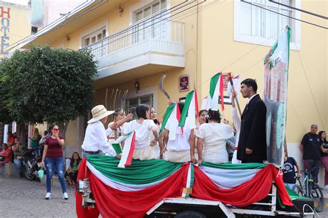 Desfile Conmemorativo Del Aniversario De La Independencia De M Xico