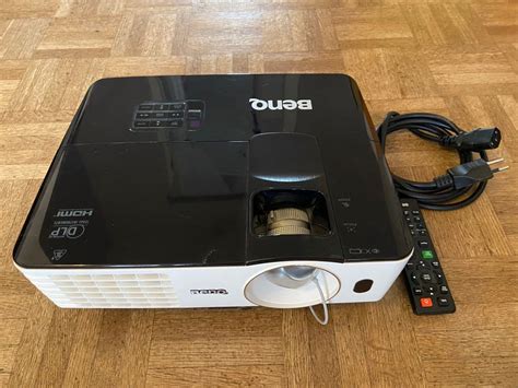 Beamer Abnsi Lumen Full Hd Dlp Benq Th Kaufen Auf Ricardo