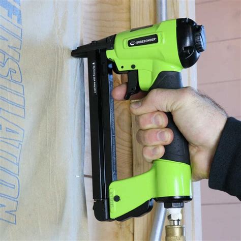 Surebonder Light Weight Heavy Duty Pneumatic Staple Gun With Carrying Case 9600b