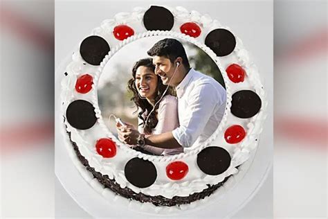 Custom Photo Cakes Delivery In Delhi Ncr