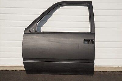 NOS OEM 88 89 Chevrolet GMC Truck LH Door 1988 1989 Silverado Cheyenne