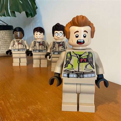 Lego Ghostbusters Minifigures Get Upscaled In Incredible Build