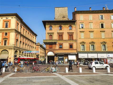 Bologna Tours Hellotickets