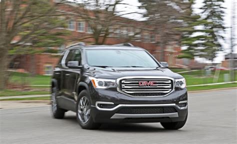 GMC Acadia Reviews | GMC Acadia Price, Photos, and Specs | Car and Driver