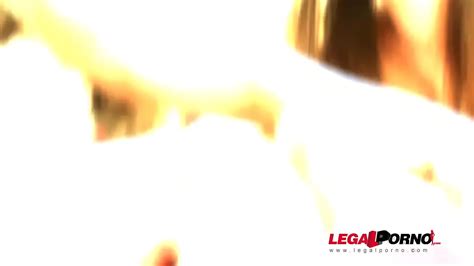 Kitana Lure Vanessa Vaughn Karolina Julia XXXMAS Cream Enema Anal Fucking RS039 XNXX