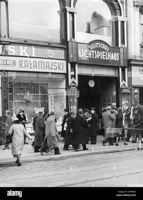 German Cinema Fotos Und Bildmaterial In Hoher Auflösung Alamy