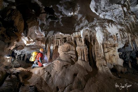 Juan Montero Nos Descubre La Cueva De Pandu Un Tesoro Geológico Oculto En Las Entrañas De