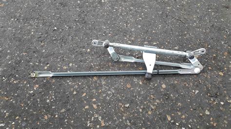 Renault Clio MK5 2019 2021 Windscreen Wiper Linkage 288609666R Store