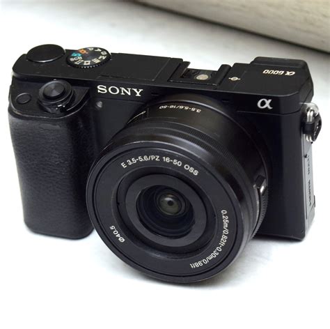 Jual Kamera Mirrorless Sony Alpha A6000 Lensa Kit