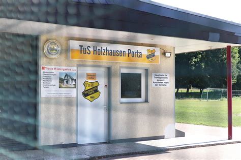 Unbekannte Brechen In Vereinsheim Des TuS Holzhausen Porta Ein Porta