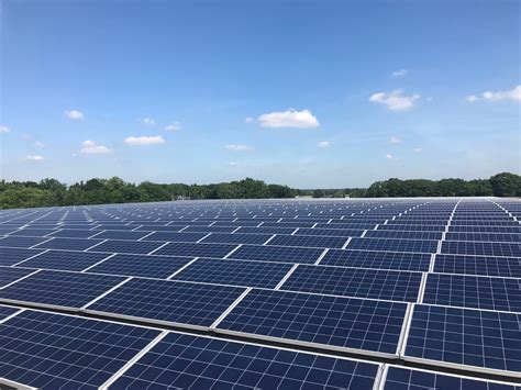 Grootste Dak Met Zonnepanelen Van Nederland Opgeleverd Op Warehouse In