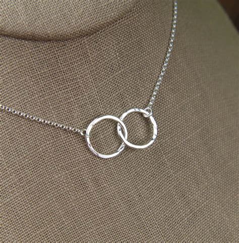 Hammered Interlocking Circles Necklace In Sterling Silver Hammered