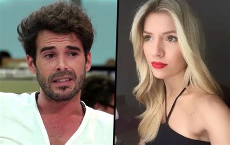 La foto más hot de Laurita Fernández posando desnuda en su nuevo sillón Revista Paparazzi