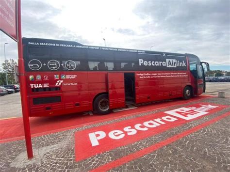 Pescara Airlink Al Via Il Servizio Bus Che Collega Aeroporto Con Stazione