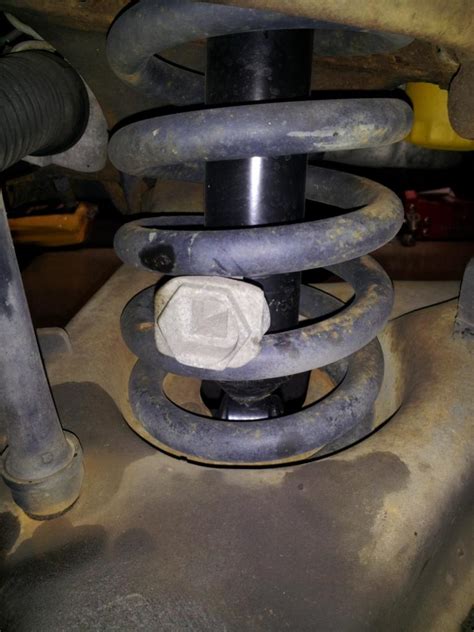 Coil Spring Insulators And Retainer Bolt Ranger Forums The Ultimate