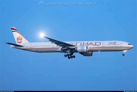 A6 ETI Etihad Airways Boeing 777 3FXER Photo By MAJOREDM ID 1285435