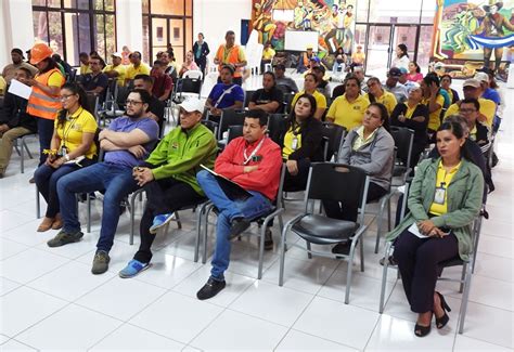 También los trabajadores administrativos y docentes de la UNAN Managua