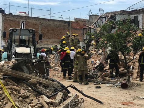 Damnificados por explosión en San Andrés recibieron apoyos Tráfico ZMG