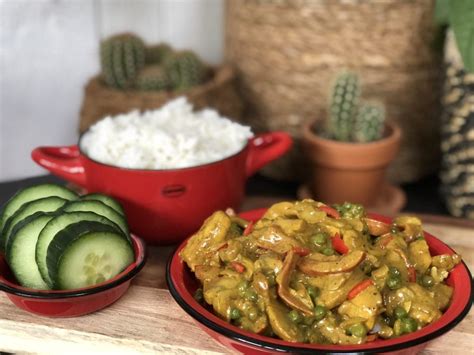 Indiase Curry Met Kip Aardappel En Groenten Kip Kerrie Recepten