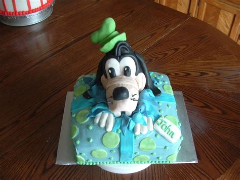 Goofy Birthday Cake