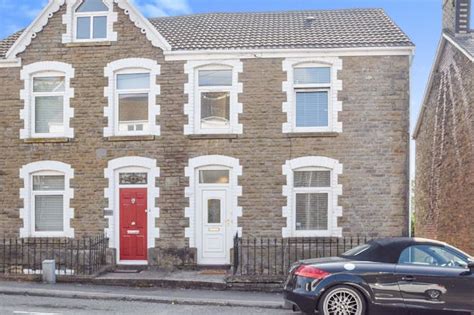 4 Bedroom Semi Detached House For Sale In Clydach Road Swansea Sa6 5ay