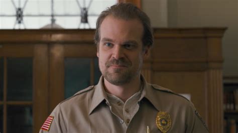 Stranger Things Se Lo Sceriffo Hopper Celebra Il Matrimonio Di Due Fan Wired