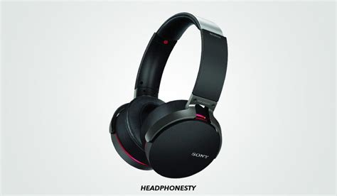 8 Best Bass Headphones That Pack A Strong Punch Without Distortion ...