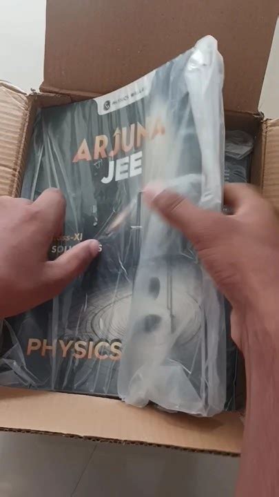 Unboxing Pw Arjuna Jee Modules Physicswallah Unboxing Youtube