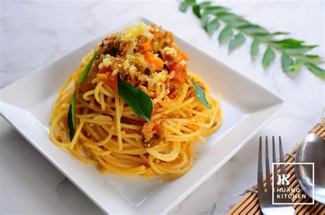 Spaghetti With Curry Meat Sauce Recipe Malaysian Style Bolognese