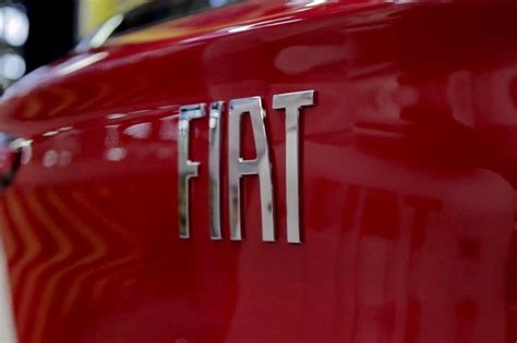 Fiat reveals pictures of its new Fiat Argo hatchback - Motor World India