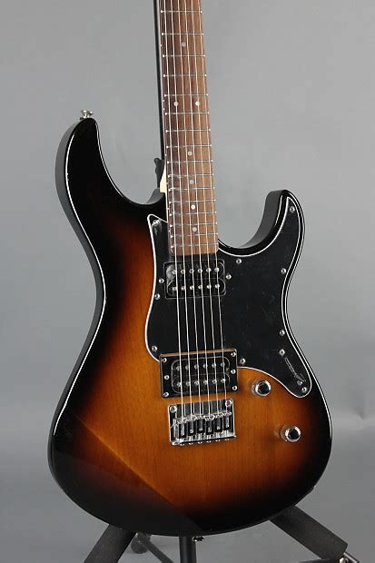 Yamaha Pacifica PAC120H Electric Guitar Tobacco Sunburst Reverb