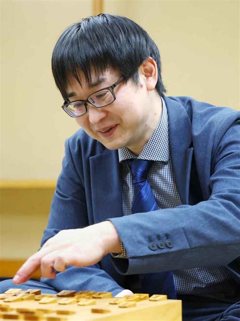 【勝負師たちの系譜】棋聖戦の挑戦者決定戦、43歳・山崎隆之八段が名乗り 独特な序盤作戦と感覚、現代最高の棋士・藤井棋聖に通用するか見どころ Zakzak：夕刊フジ公式サイト