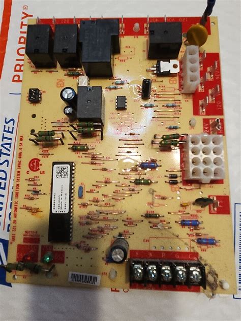 Emerson 50a66 843 Furnace Control Circuit Board 150 0993 Ebay