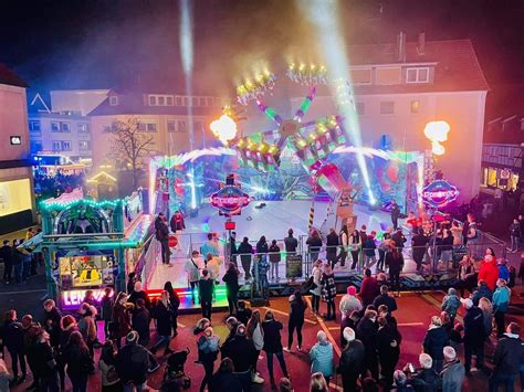 Vier Achterbahnen Bei Pützchens Markt 2024 Bundesstadt Bonn