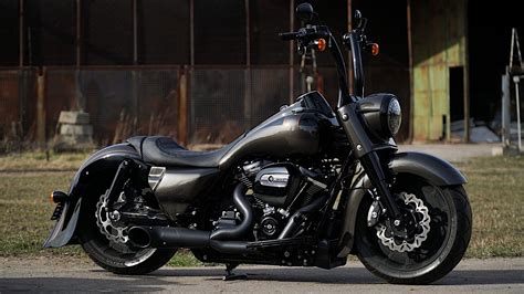 Harley Davidson Road King Classic Wallpaper