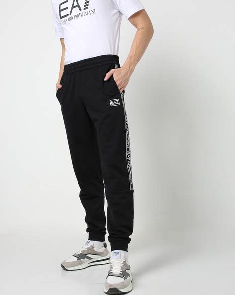 Arriba 84 Imagen Armani Track Pants Abzlocalmx