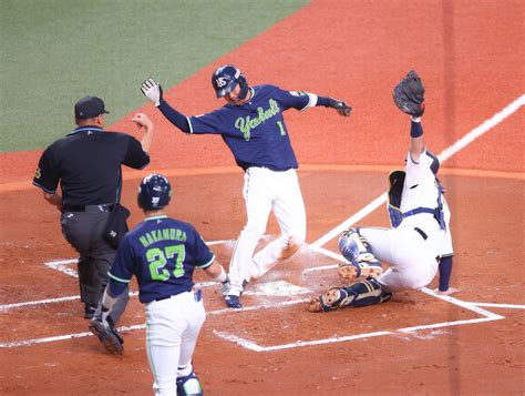 オリックス勝率五分に戻す 吉田正尚サヨナラ弾含む2本塁打の爆発／日本s第5戦ライブ詳細 プロ野球ライブ速報写真ニュース 日刊スポーツ